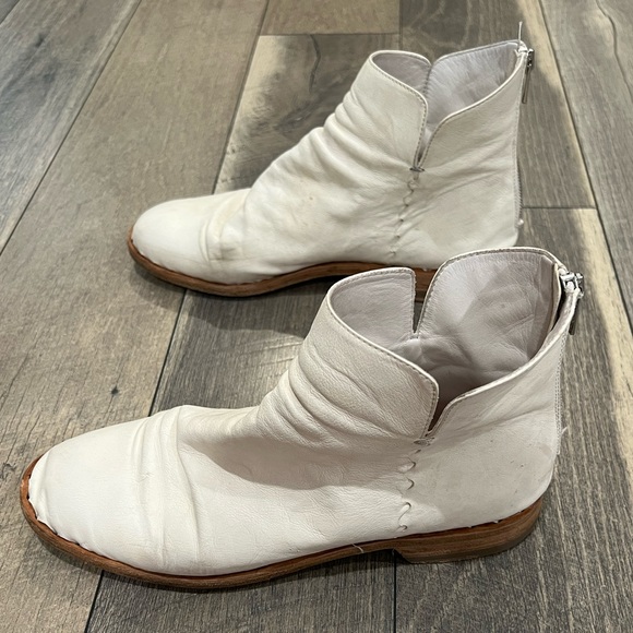 Officine Creative white graphite leather ankle boots - Picture 9 of 11